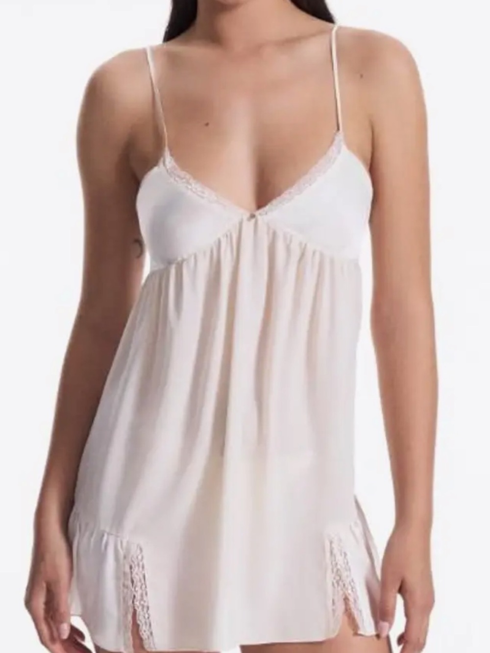 Lace-Trim Ivory Chemise Nightdress with Spaghetti Straps